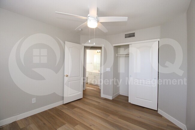 Building Photo - 20814 N 38th St