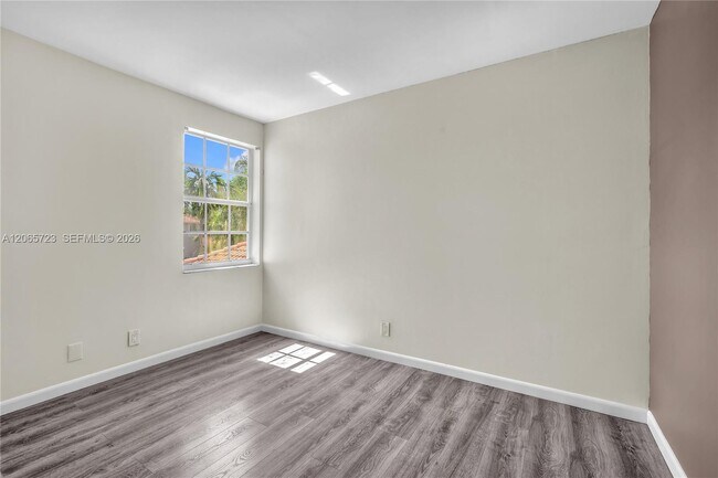 Building Photo - 3698 San Simeon Cir