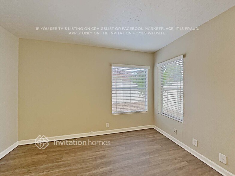 Building Photo - 14244 N 49th Dr