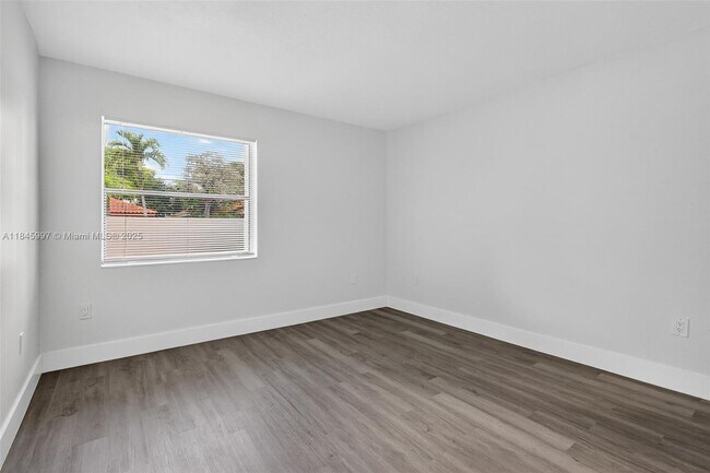 Building Photo - 17329 NW 62nd Ct