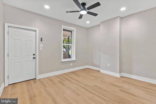 Building Photo - 4920 Knorr St