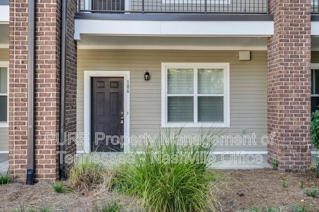 Building Photo - 2310 Elliott Ave