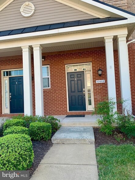 Building Photo - 42602 Hardage Terrace
