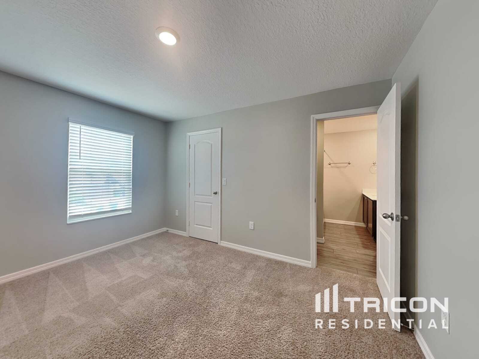 Building Photo - 1576 Wynford Cir