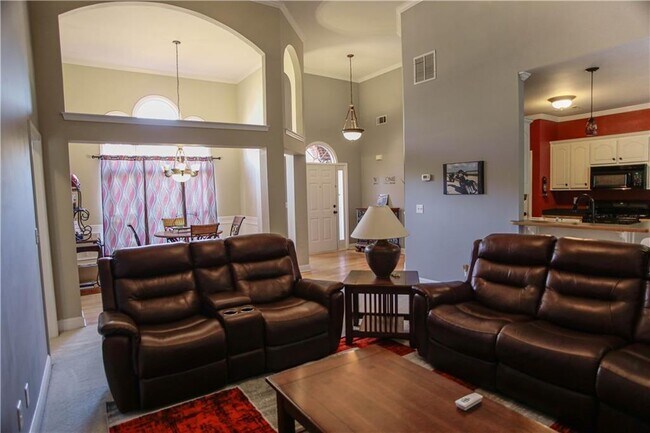 Building Photo - 3875 Spring Manor Ct