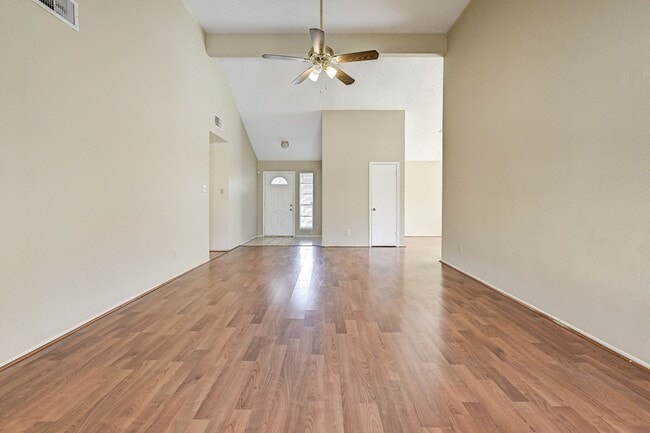 Building Photo - 19803 Lions Gate Ct