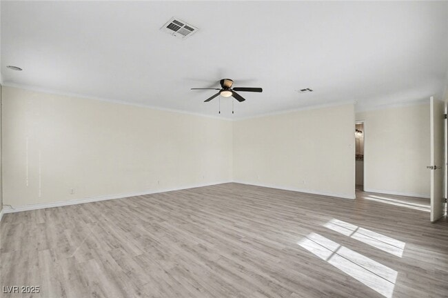 Building Photo - 313 Fox Cir