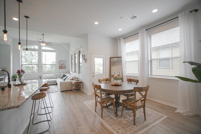 Building Photo - 4232 Merry Mill Dr