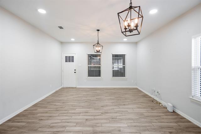Building Photo - 3505 Wood Oak Dr