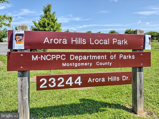 Building Photo - 22739 Tate St