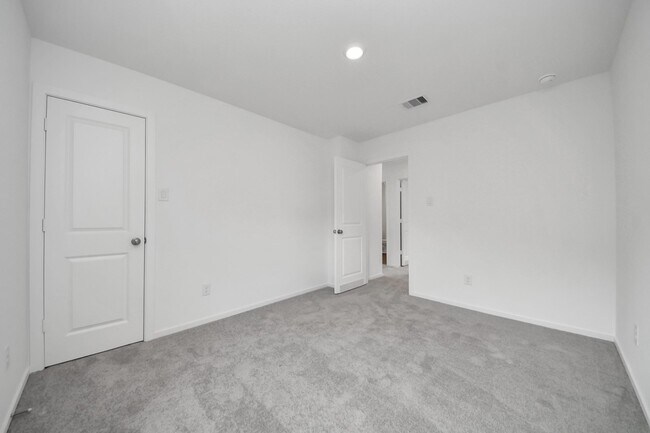 Building Photo - 13499 Sonali Springs Dr