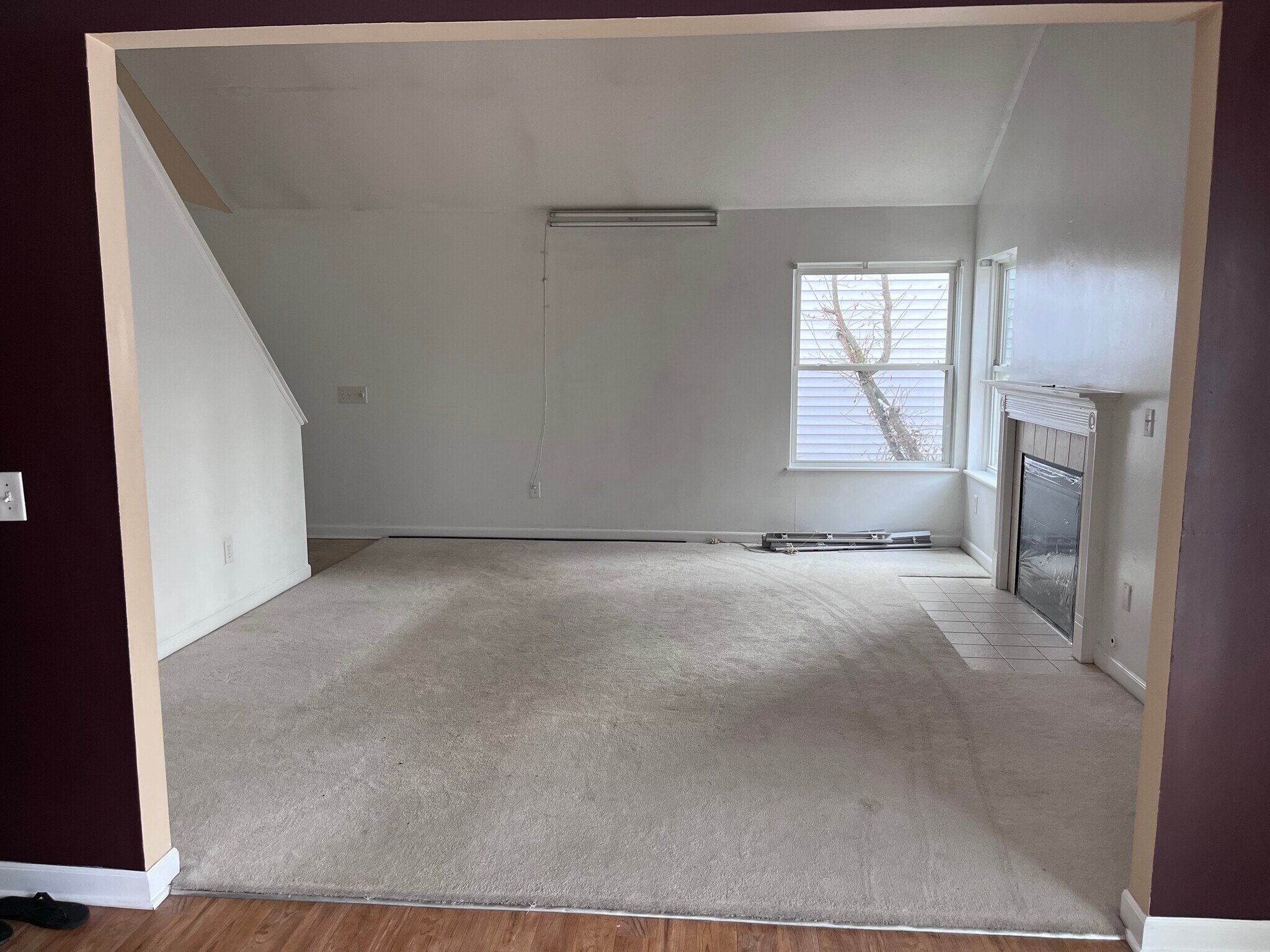 Building Photo - 2395 Maple Hedge Way