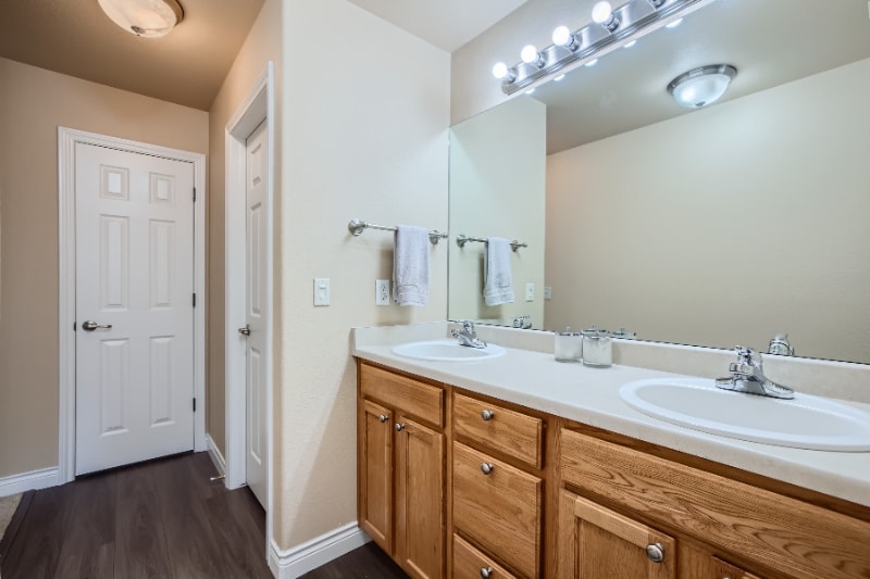 Building Photo - 2698 Avalanche Heights