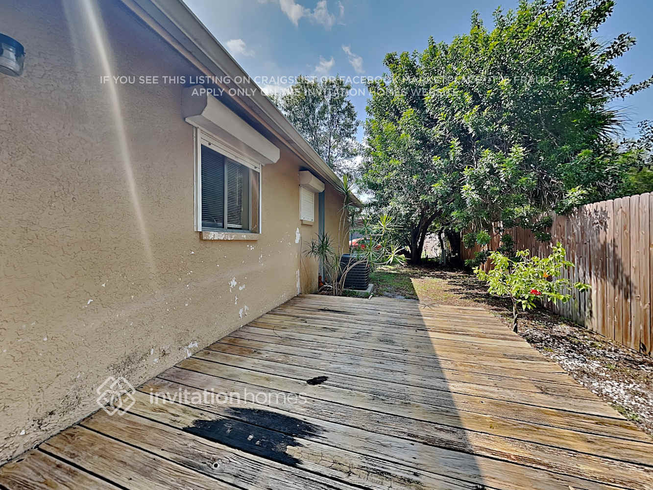 Building Photo - 6033 99th Ct N