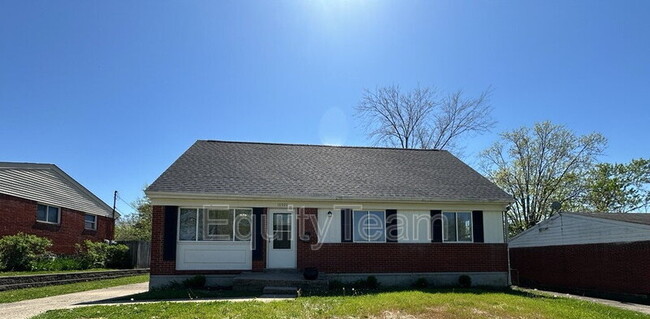 Primary Photo - 10920 Crystalhill Ct