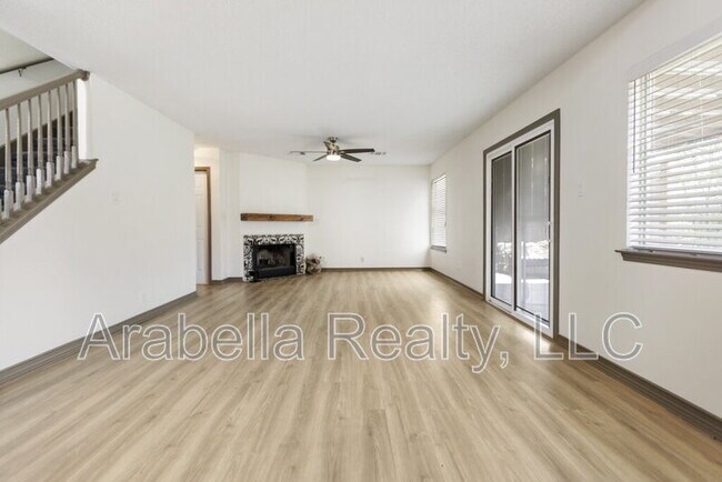 Building Photo - 6931 Quail Branch