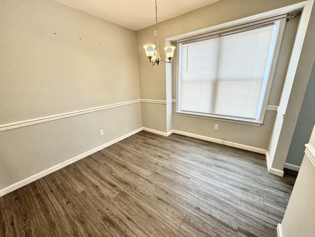 Building Photo - 3467 Waltham Cir