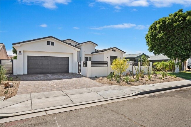 Building Photo - 31260 Avenida La Paloma