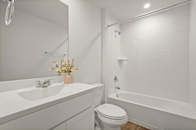 Building Photo - 30807 Khepri Ct