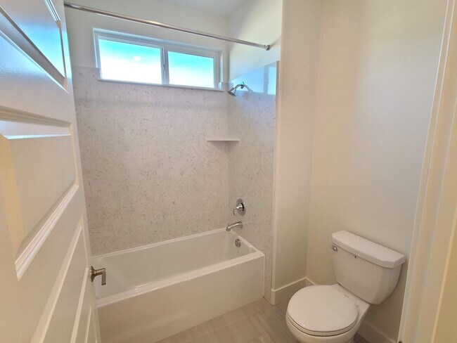 Building Photo - BEAUTIFUL BRAND NEW "NEXT-GEN" HOME W/ SOLAR & SIERRA VIEWS!!