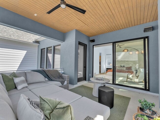 Building Photo - Amazing Executive Home Now Available!