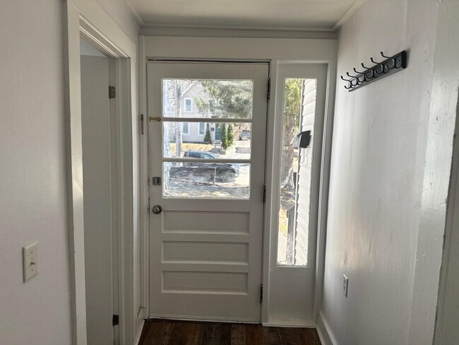 Building Photo - 97 Franklin St