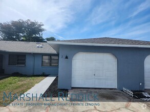Building Photo - Cute 2 bed 2 bath Off Del Prado Blvd