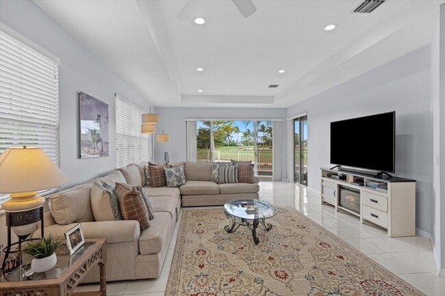 Building Photo - 2104 Country Golf Dr