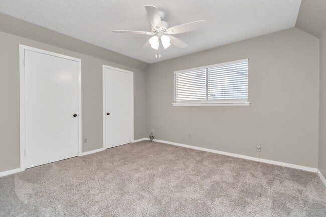 Building Photo - 12526 Hazelwood Ln