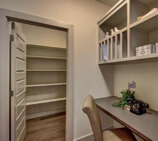 Building Photo - South East Boise Home