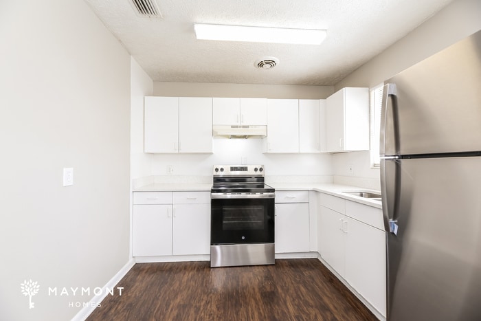 Building Photo - 8814 Yeoman Dr