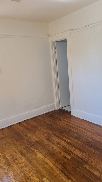 Building Photo - 1273 N Berendo St