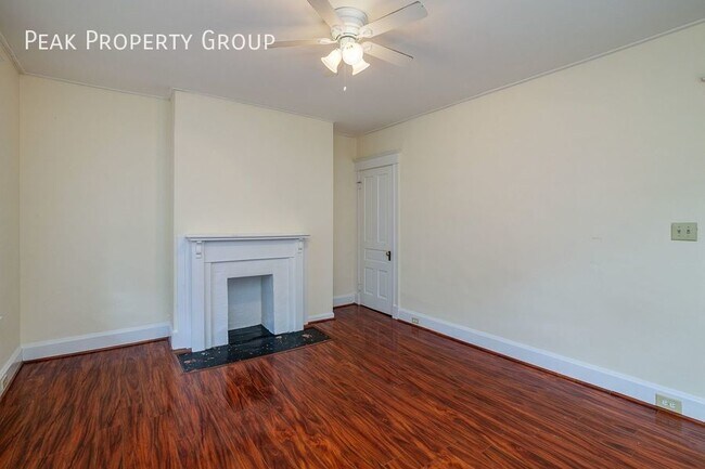 Building Photo - 3012 Marshall Ave