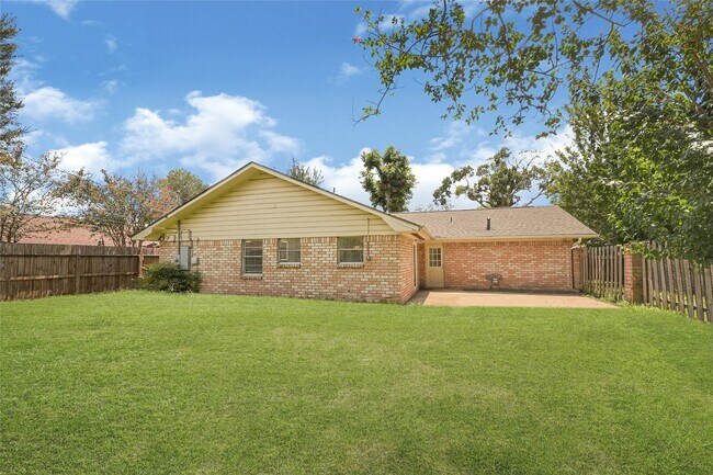 Building Photo - 9524 Truscon Dr