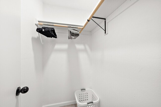 Building Photo - 2228 W Georgia Ave