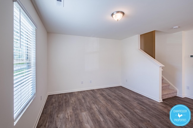 Building Photo - 536 Hobkirks Pl