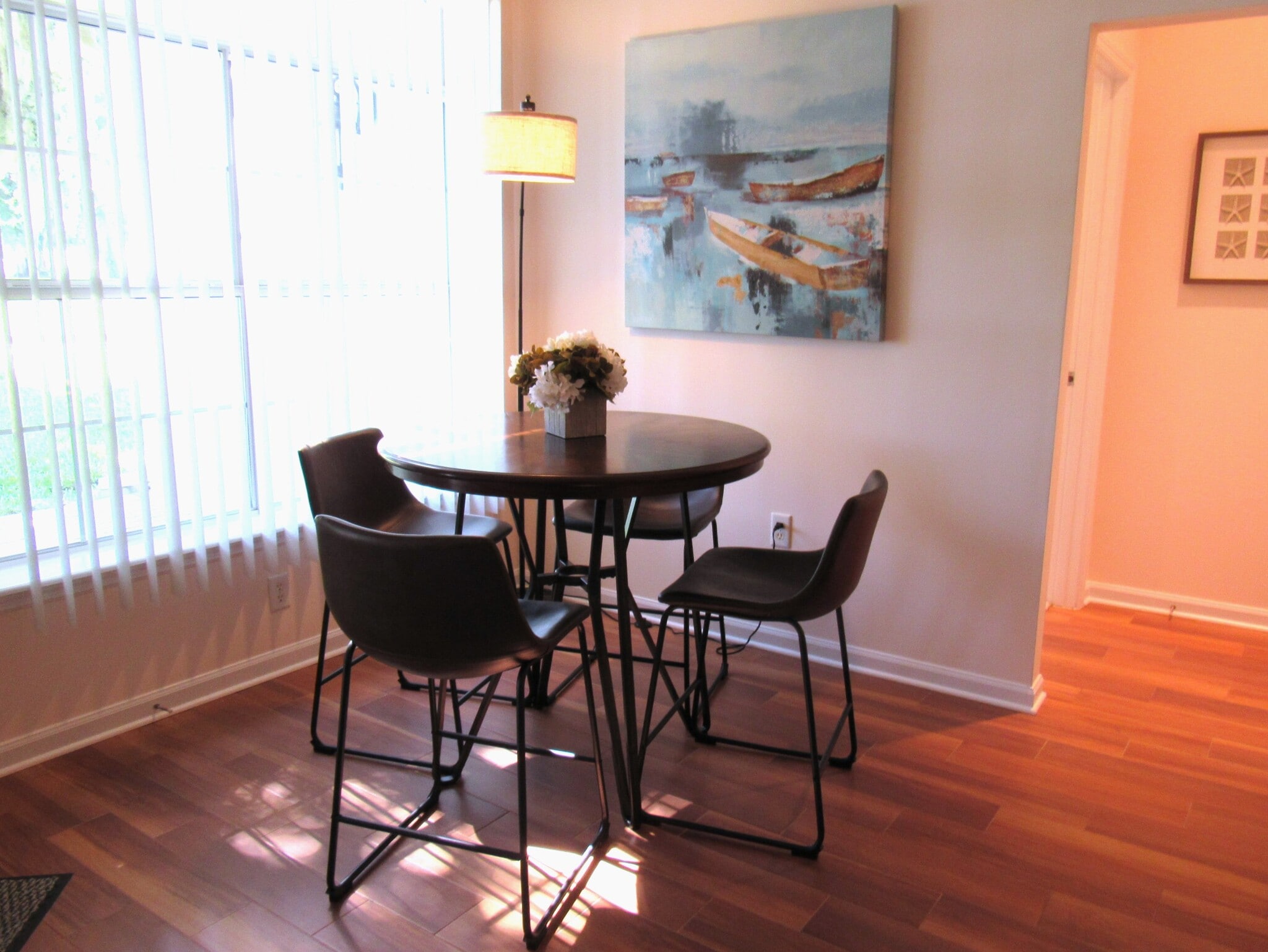 Dining area - 1942 Turnbull Lakes Dr
