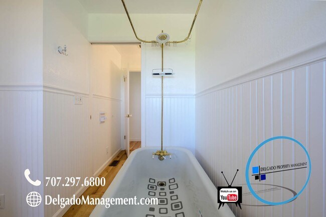 Building Photo - Benicia - Panoramic view home!
