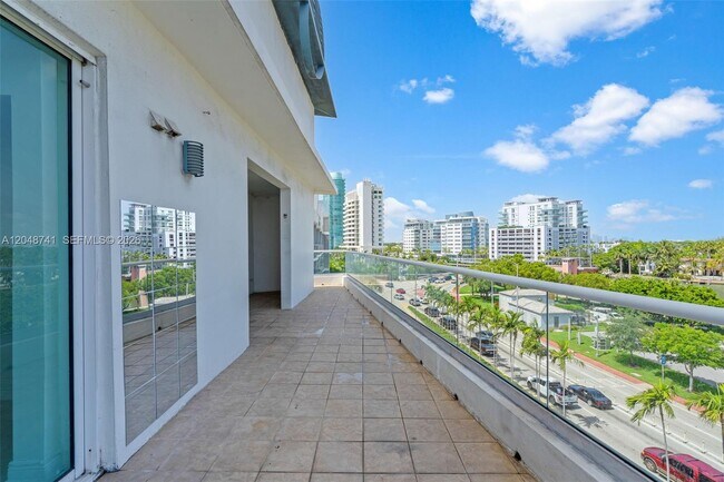 Building Photo - 6362 Collins Ave
