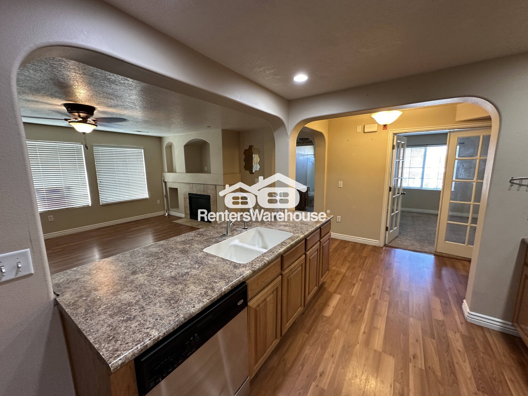 Building Photo - 1202 W 110 N