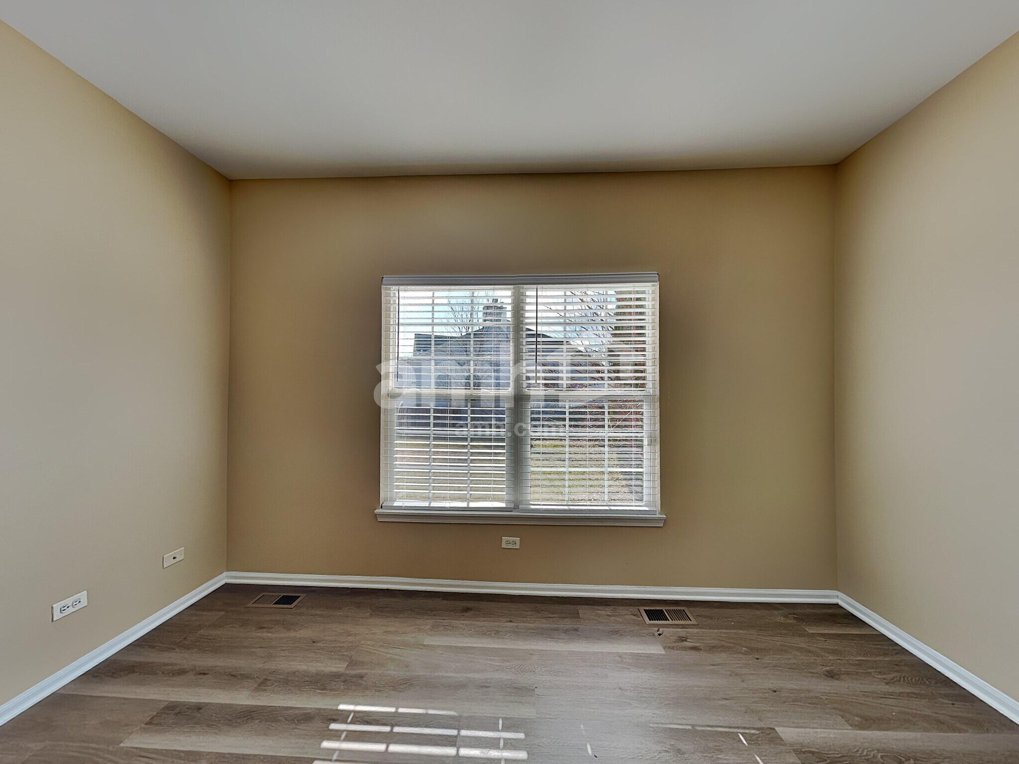 Building Photo - 23009 Birch Ct