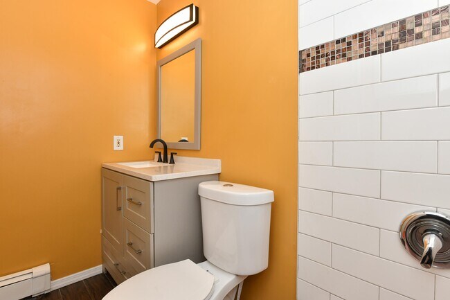 Building Photo - 1308 46th St