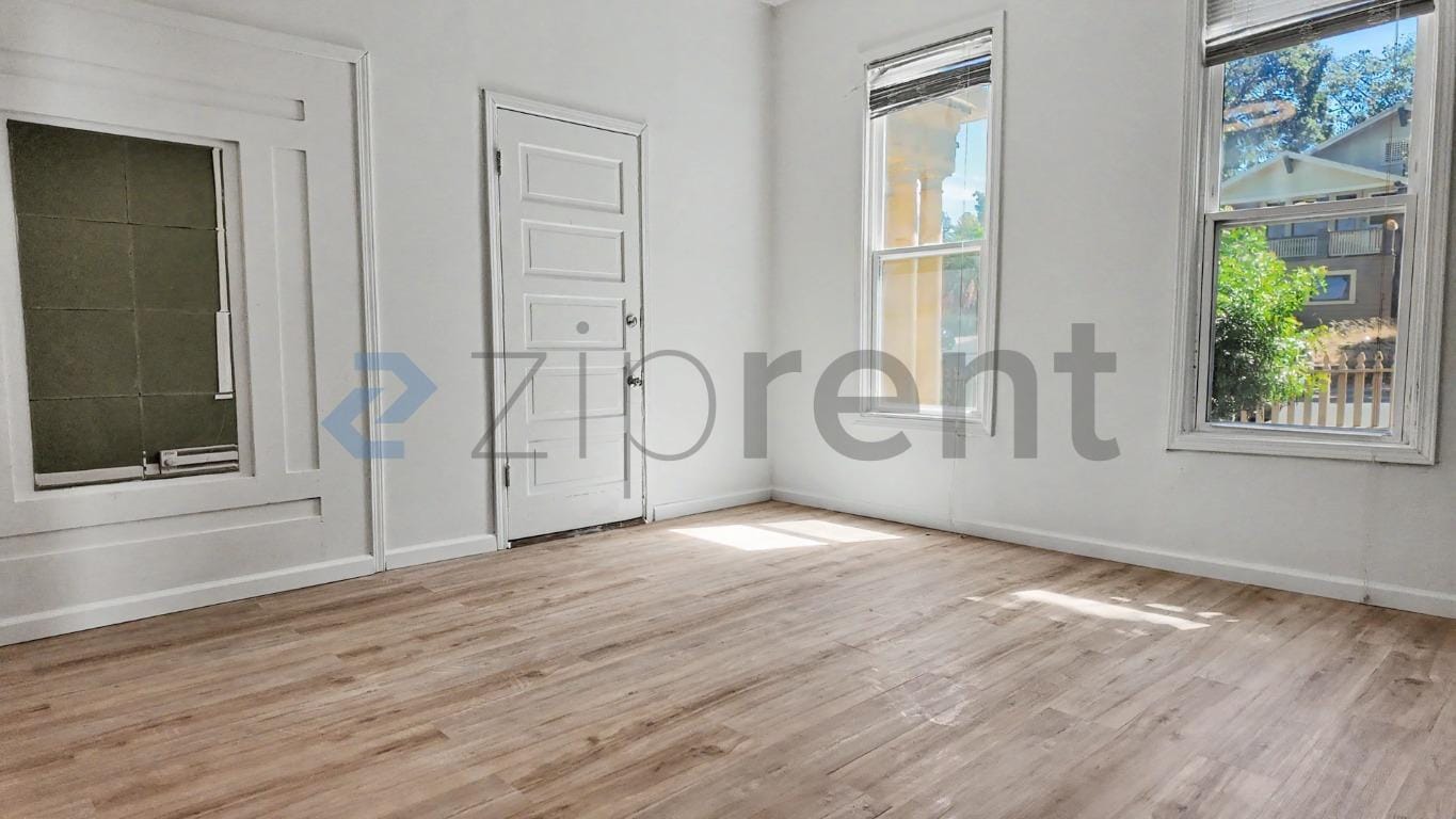 Building Photo - Unit Apt 1
