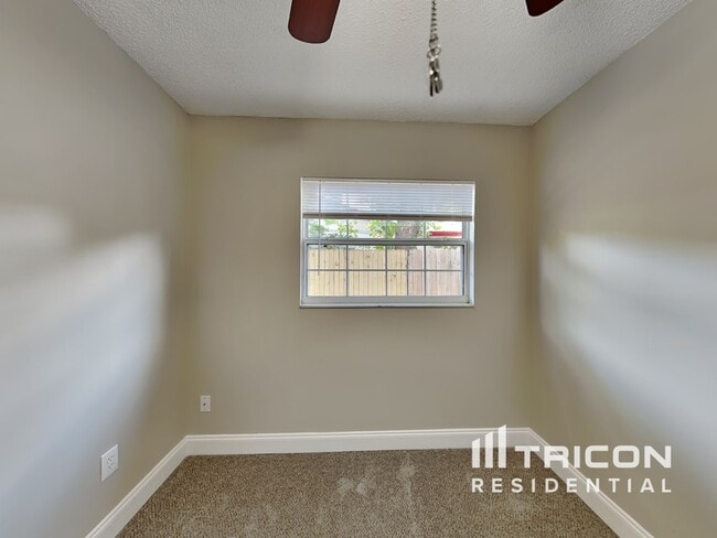 Building Photo - 116 Circle Hill Dr