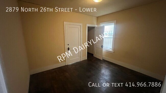 Building Photo - 2879 N 26th St