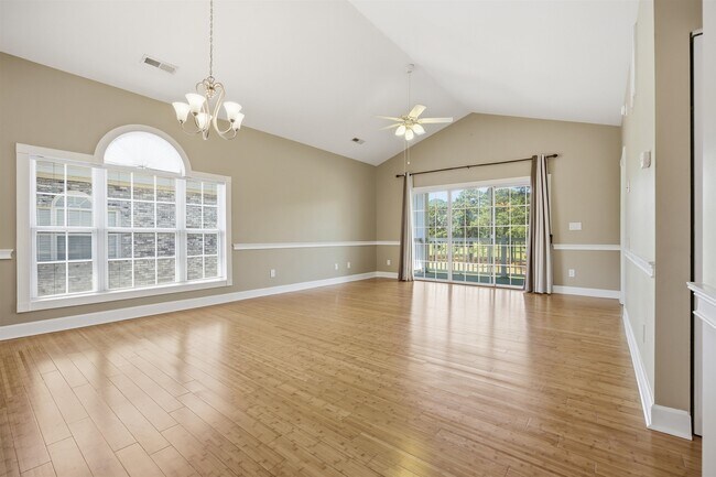 Building Photo - 4647 Wild Iris Dr