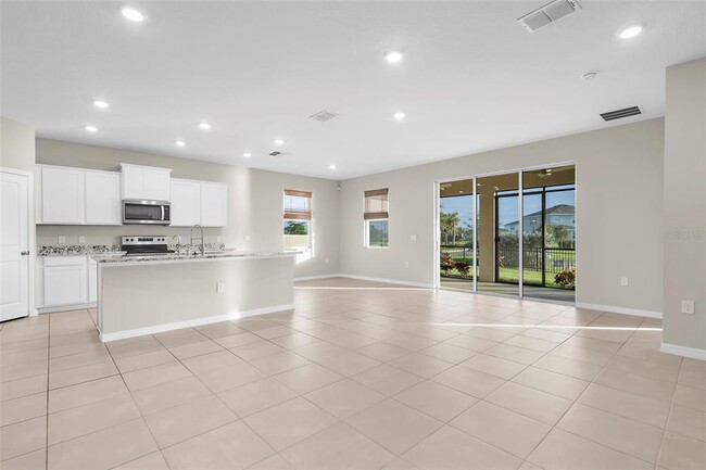 Building Photo - 3934 Lively Coral Pl