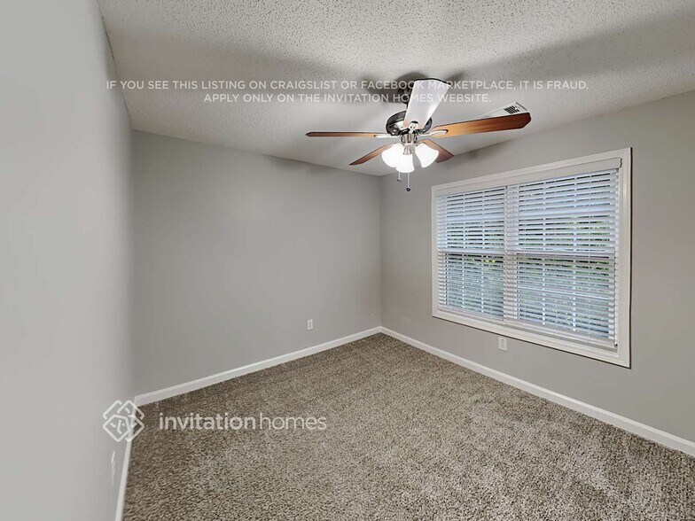 Building Photo - 122 Highland View Pass