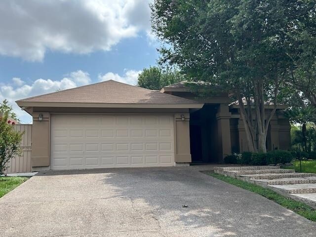 Building Photo - 1118 Diamond Dr