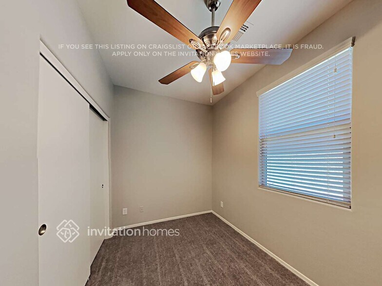 Building Photo - 17987 W Ida Ln